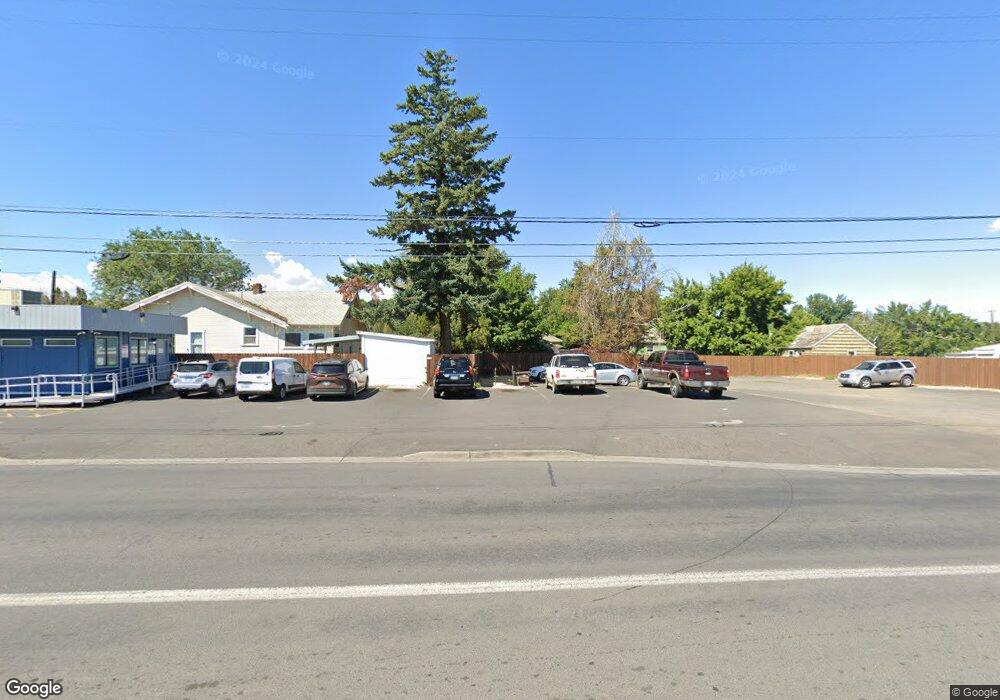 325 SW 21st St, Pendleton, OR 97801 - photo 1