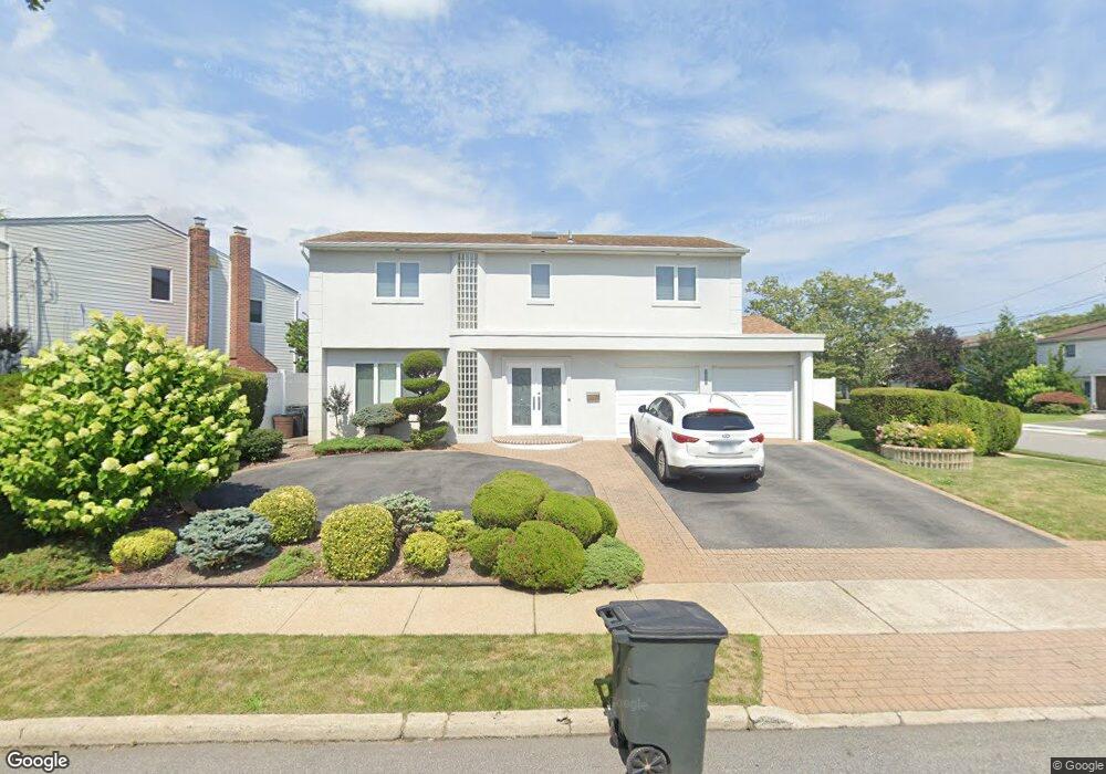 3049 Judith Dr, Merrick, NY 11566 - photo 1