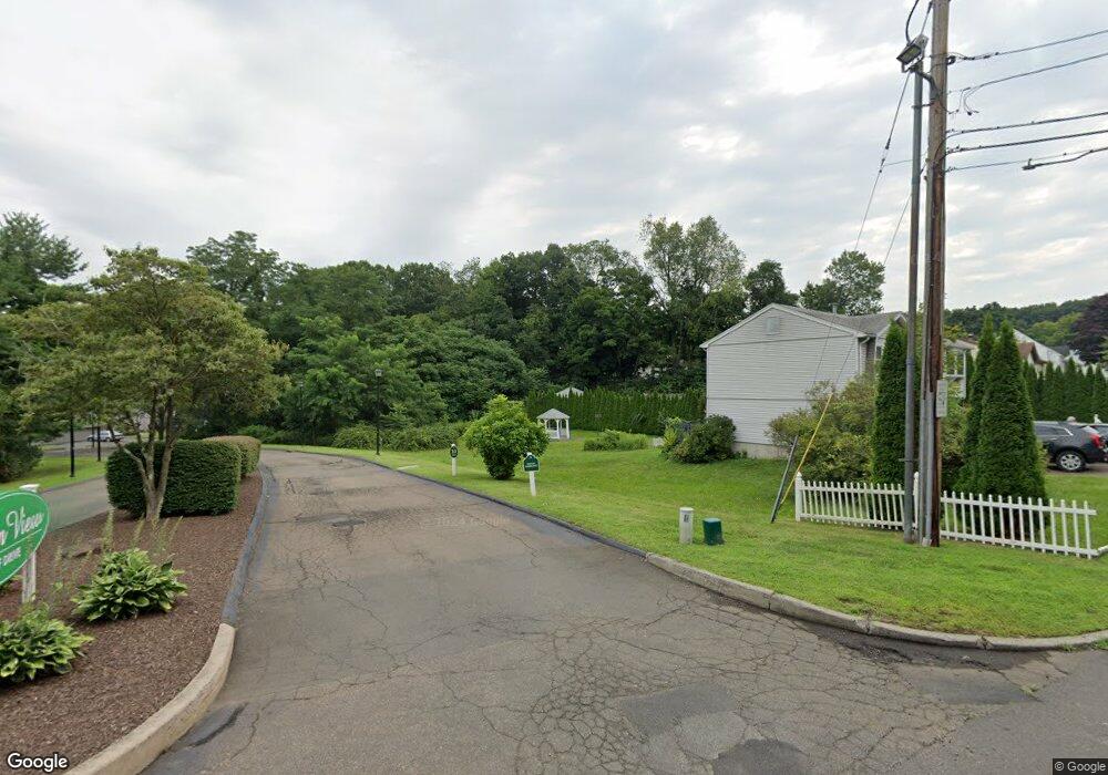 302 Golf Dr, East Haven, CT 06512 - photo 1