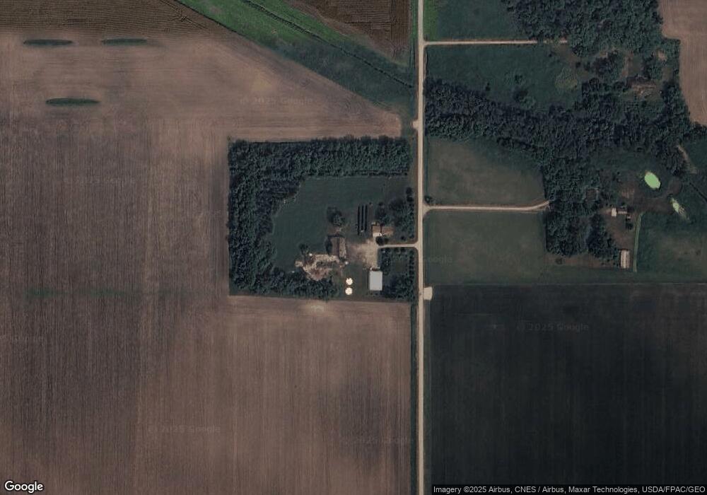 19933 900th Ave, Austin, MN 55912 - photo 1