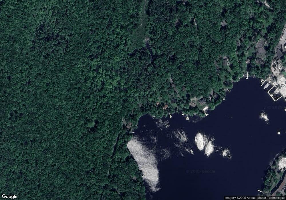 444 W Shore Dr, Hawley, PA 18428 - photo 1