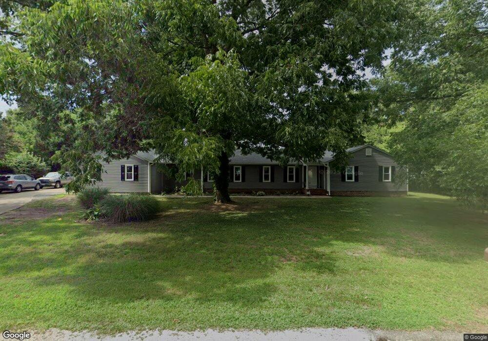 116 Riverview Cir, Colonial Beach, VA 22443 - photo 1