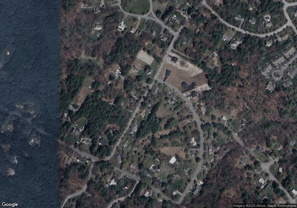 13 Warren St, Georgetown, MA 01833 - photo 1