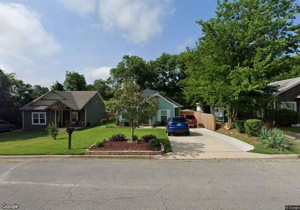 408 Martin Luther King St, Denison, TX 75020 - photo 1