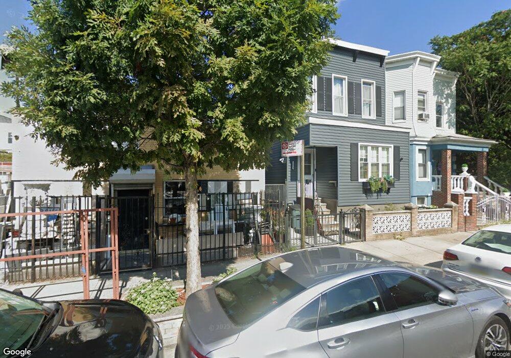 3054 41st St, Astoria, NY 11103 - photo 1