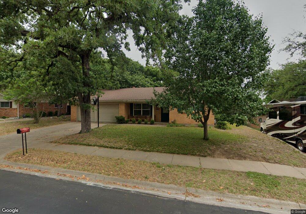 720 Bedford Ct W, Hurst, TX 76053 - photo 1