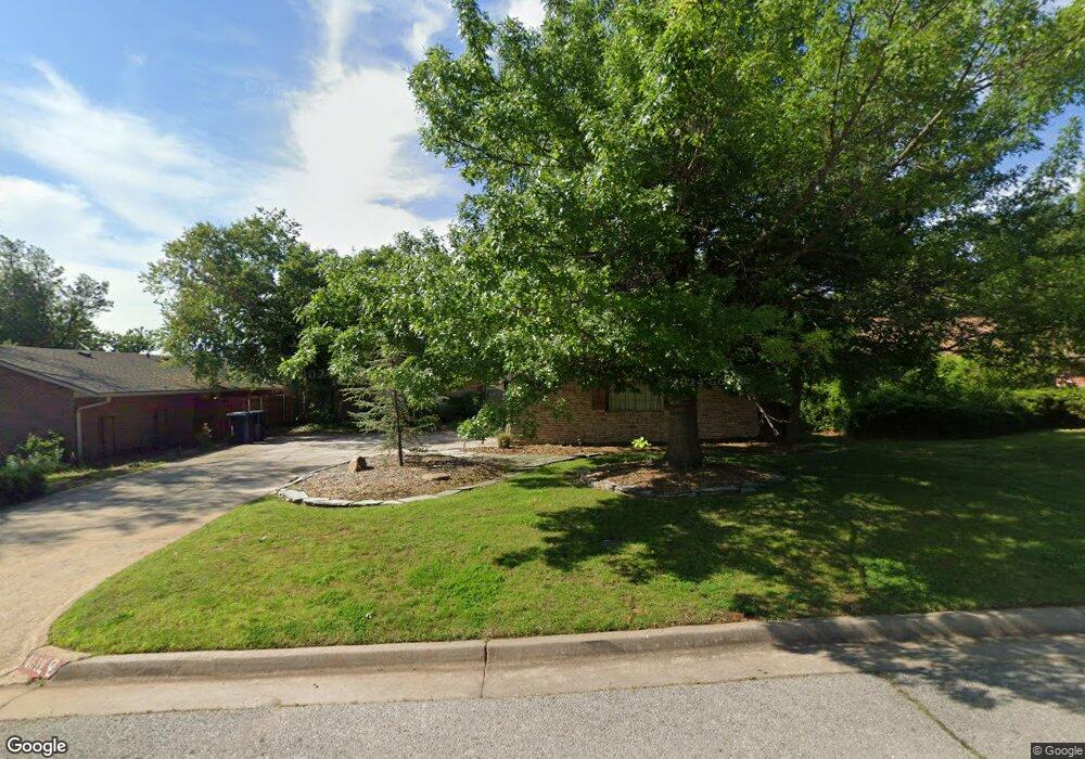 4612 Eastman Dr, Oklahoma City, OK 73122 - photo 1