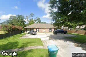 902 S Magnolia St, Hammond, LA 70403