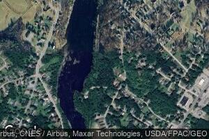 38 Pleasant St, Calais, ME 04619