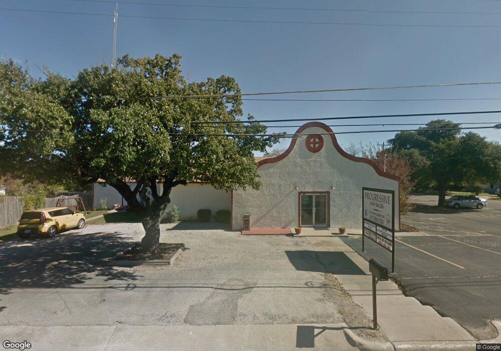 321 S Bowie Dr, Weatherford, TX 76086 - photo 1