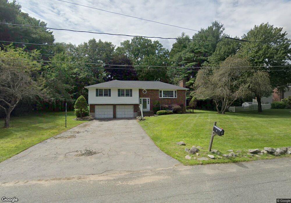 35 Pennacook St, Norfolk, MA 02056 - photo 1