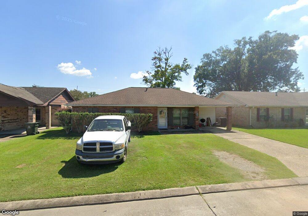 410 Cascade Dr, Houma, LA 70364 - photo 1