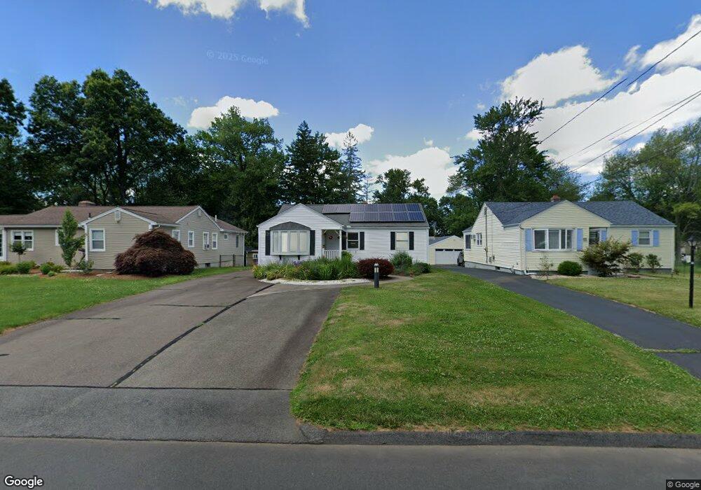 81 Dudley Rd, Wethersfield, CT 06109 - photo 1