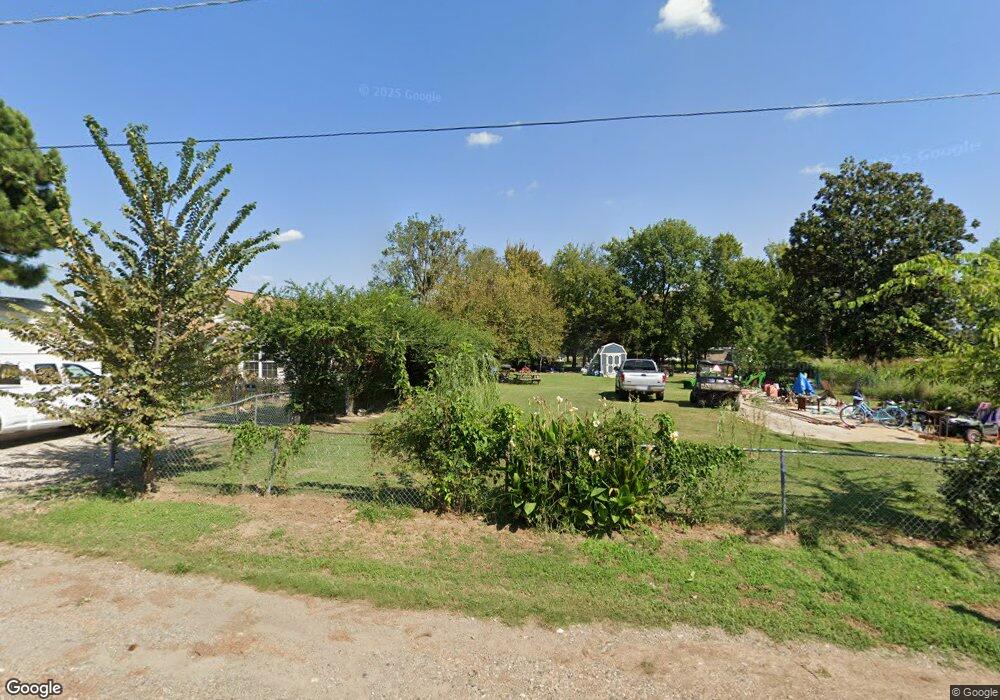 107 N Ash St, Muldrow, OK 74948 - photo 1