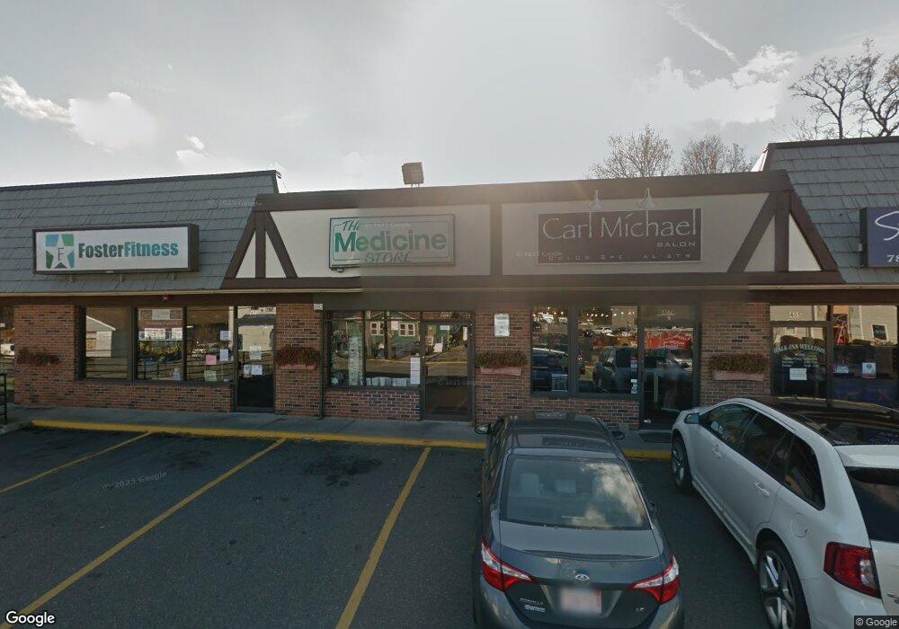 407 Lowell St unit 3, Wakefield, MA 01880 - photo 1