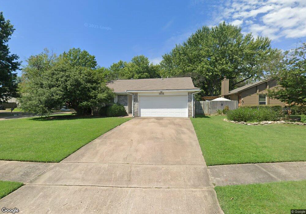 1111 W Austin St, Broken Arrow, OK 74011 - photo 1