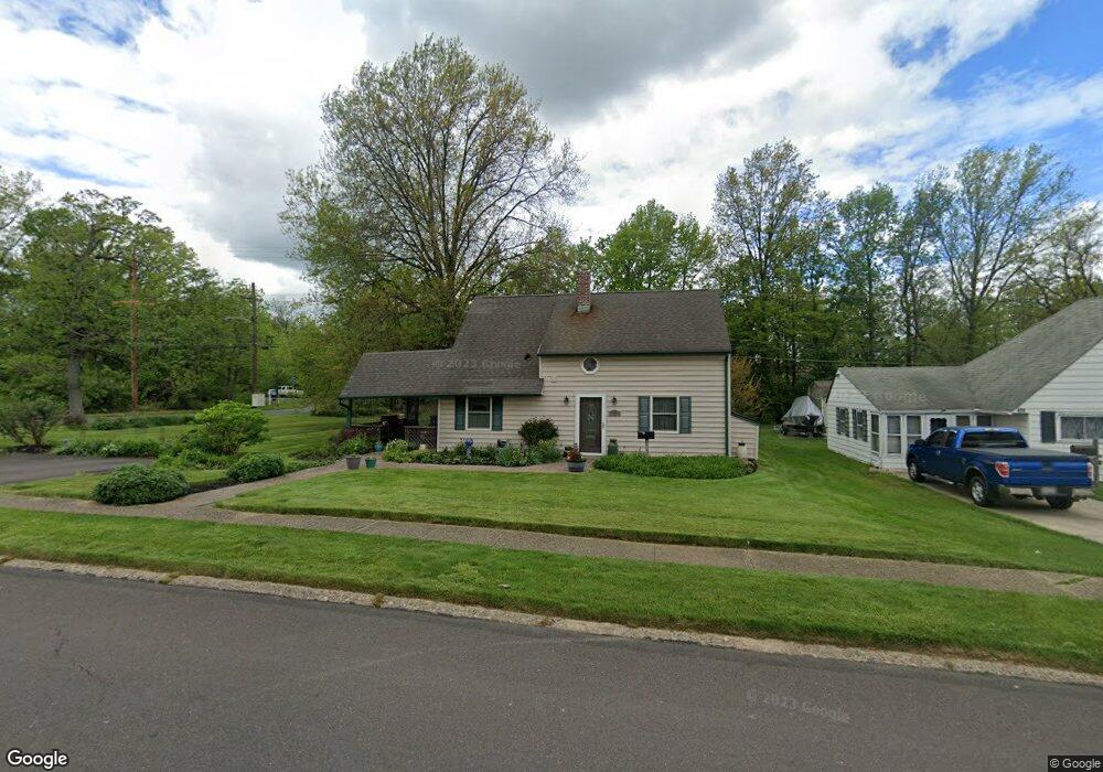 428 Holly Dr, Levittown, PA 19055 - photo 1