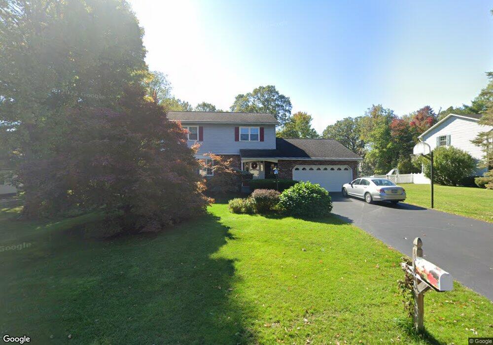 101 Stafford Ln, Schenectady, NY 12309 - photo 1