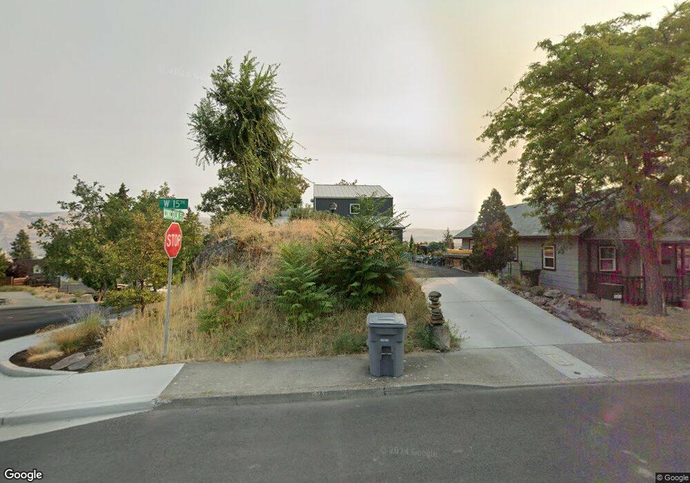 221 W 15th St, the Dalles, OR 97058 - photo 1