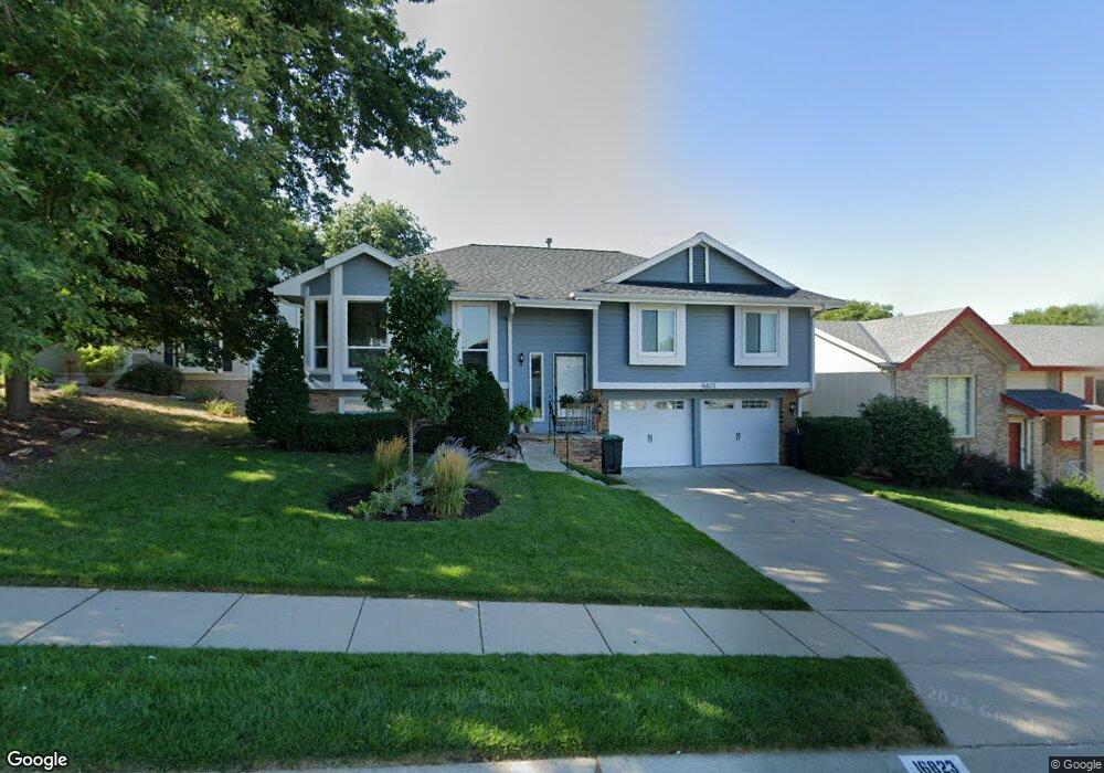 16823 N Cir, Omaha, NE 68135 - photo 1