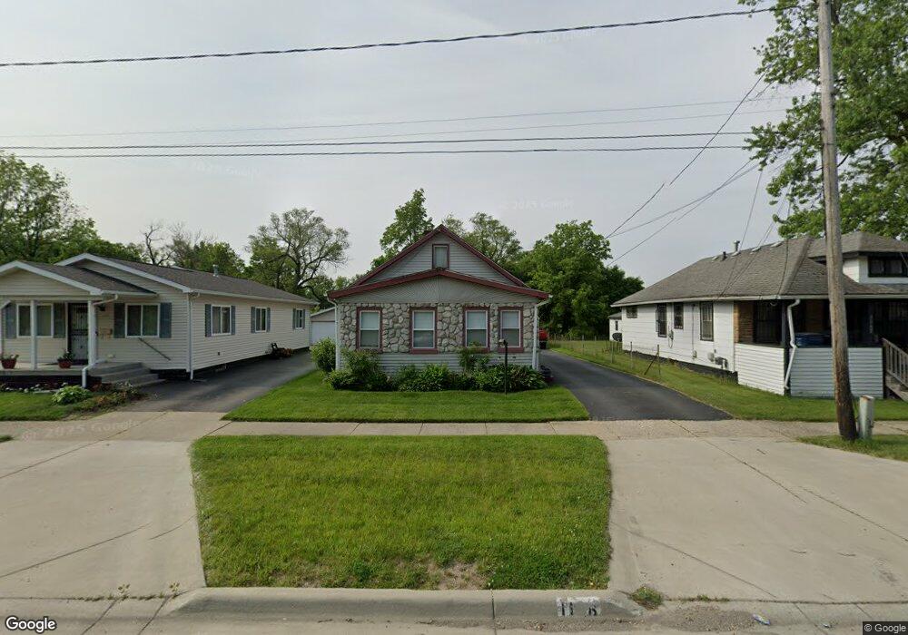 1166 E Carpenter Rd, Flint, MI 48505 - photo 1