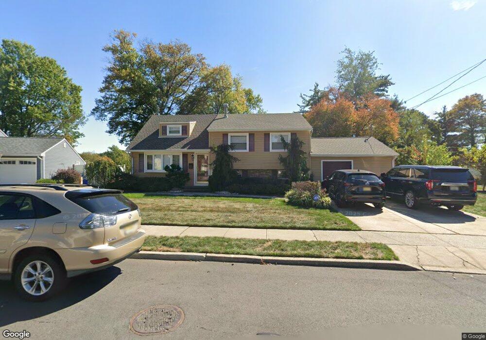 33 Ulysses Rd, Somerset, NJ 08873 - photo 1