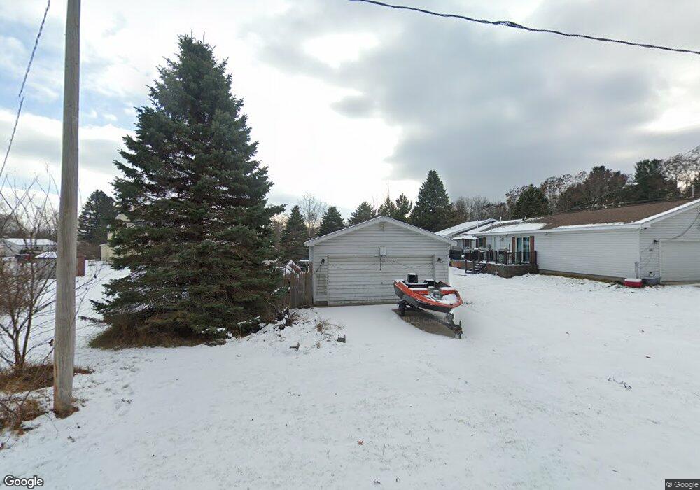 402 3rd St N, Oscoda, MI 48750 - photo 1
