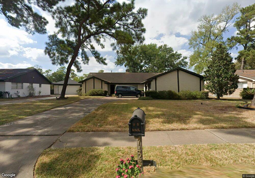 7423 Antoine Dr, Houston, TX 77088 - photo 1