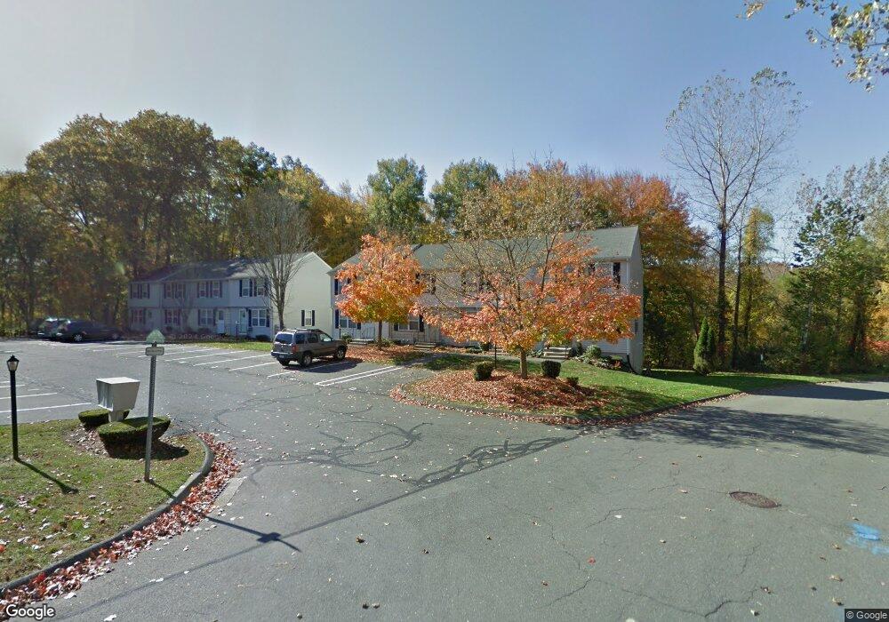 7 Periwinkle Ln, Glastonbury, CT 06033 - photo 1