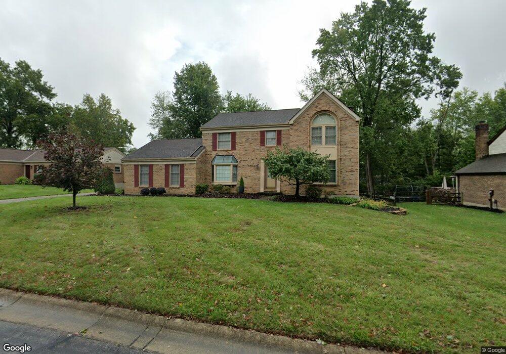 1822 Wexwood Ln, Cincinnati, OH 45255 - photo 1