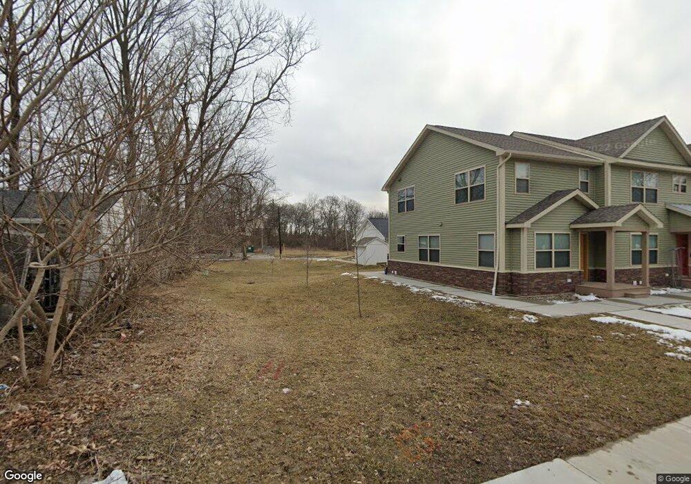 311 Sylvan Ct, Flint, MI 48502 - photo 1