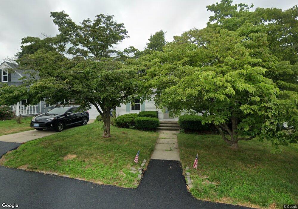 9 Columbia Ave, Warwick, RI 02888 - photo 1