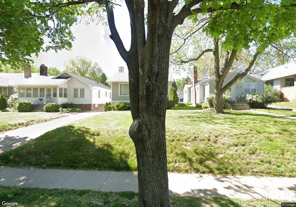 4520 Kingman Blvd, Des Moines, IA 50311 - photo 1