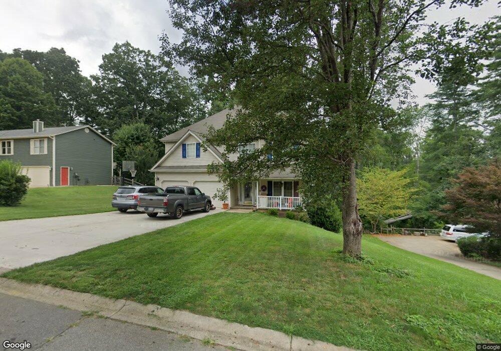 83 Forest Lake Dr, Asheville, NC 28803 - photo 1