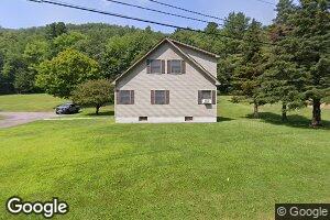 25 Center St, Proctor, VT 05765