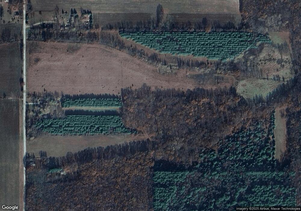 520 S 1100 E, Knox, IN 46534 - photo 1