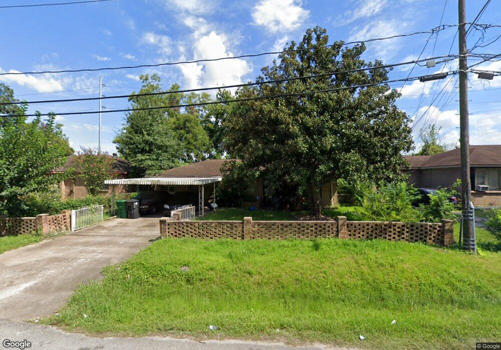 8710 Magna St, Houston, TX 77093 - photo 1