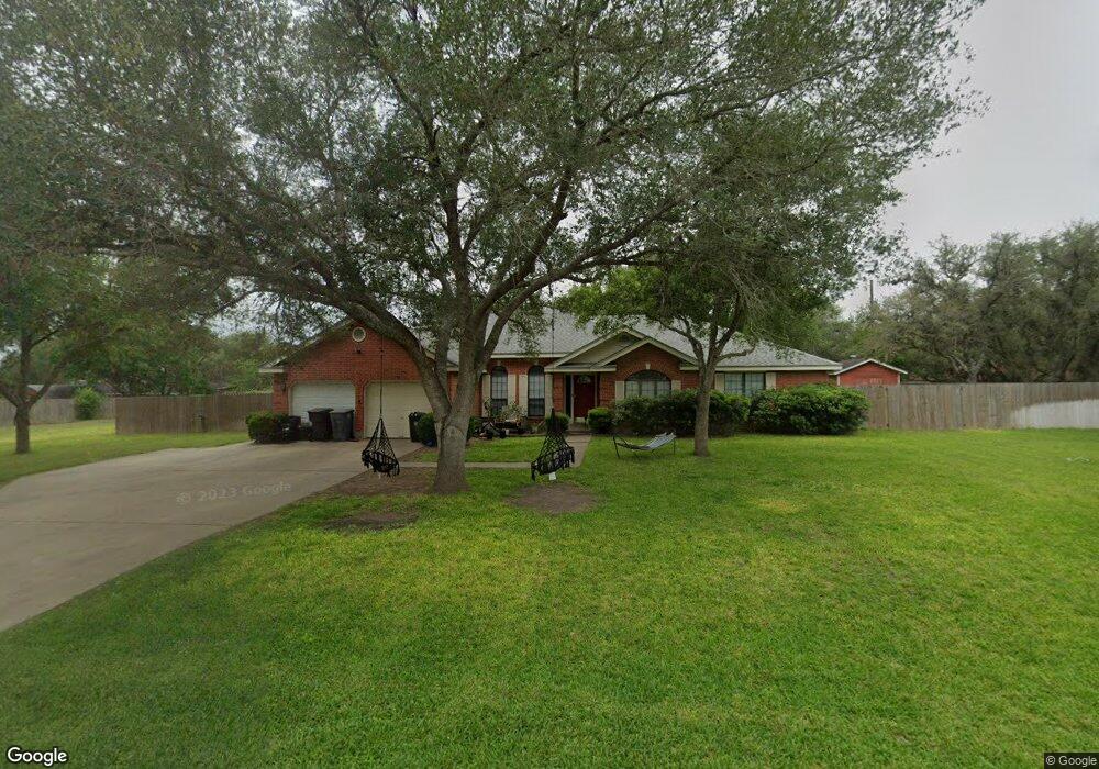 23 Windridge Dr, Beeville, TX 78102 - photo 1