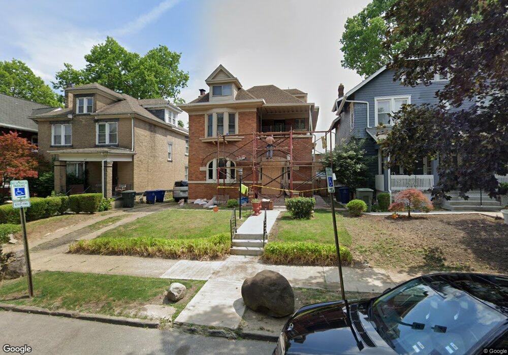 1611 Franklin Park S, Columbus, OH 43205 - photo 1