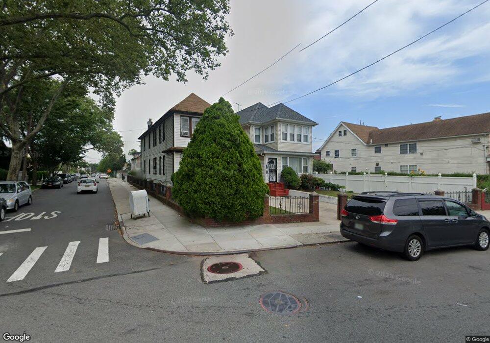 9003 196th St, Hollis, NY 11423 - photo 1