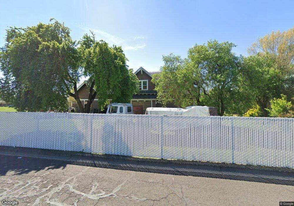 239 Freeman Rd, Central Point, OR 97502 - photo 1