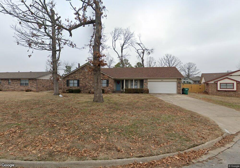 1401 W Mimosa St, Rogers, AR 72758 - photo 1