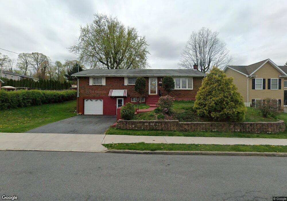 1046 E Chew St unit 1052, Allentown, PA 18109 - photo 1