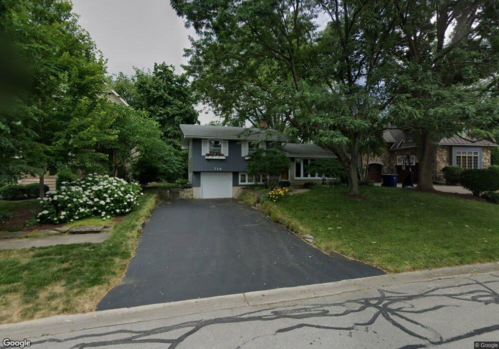 714 S Sleight St, Naperville, IL 60540 - photo 1