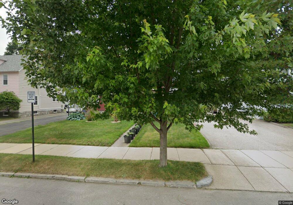 35 Roxbury St, Worcester, MA 01609 - photo 1