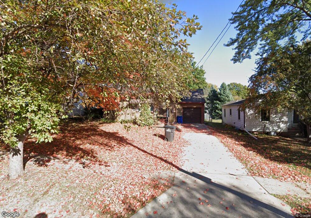 3713 40th St, Des Moines, IA 50310 - photo 1