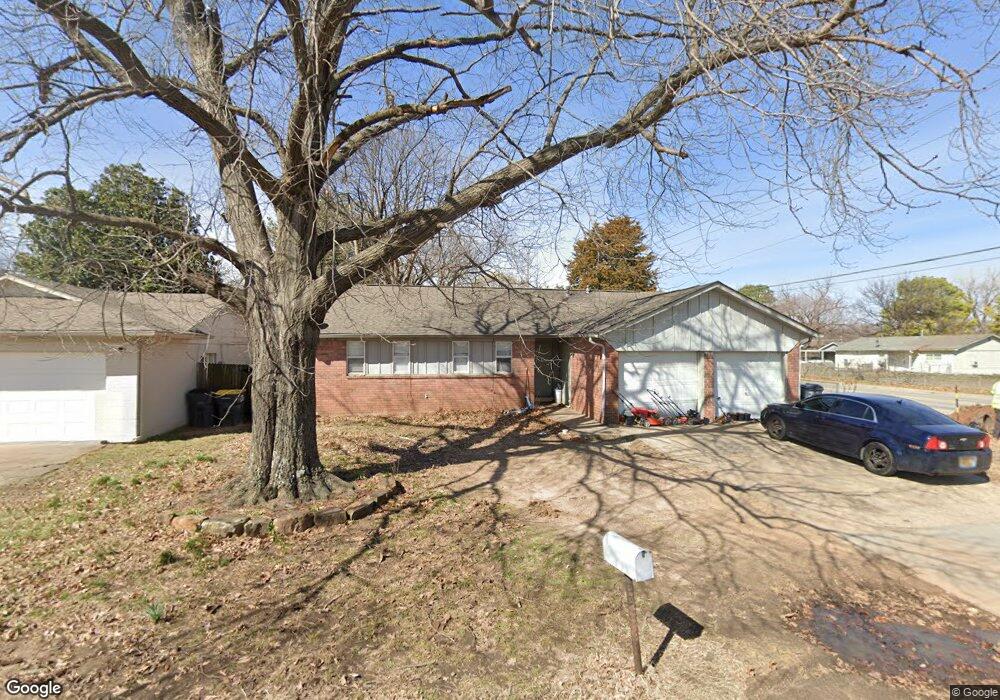 1028 N 3rd St, Jenks, OK 74037 - photo 1