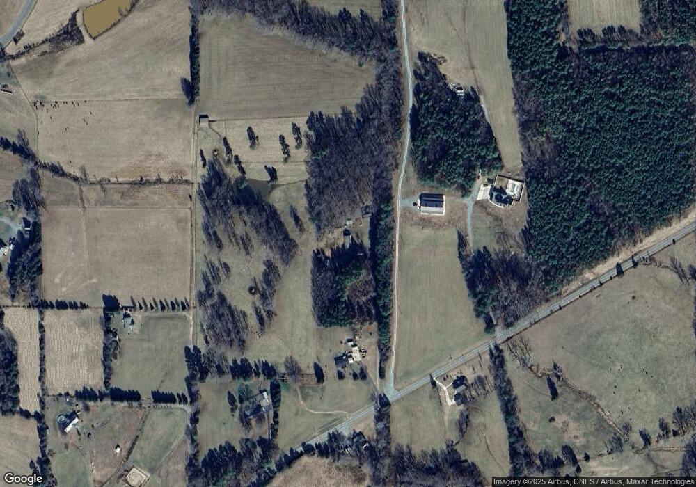 101 Happys Way unit 3, Siler City, NC 27344 - photo 1