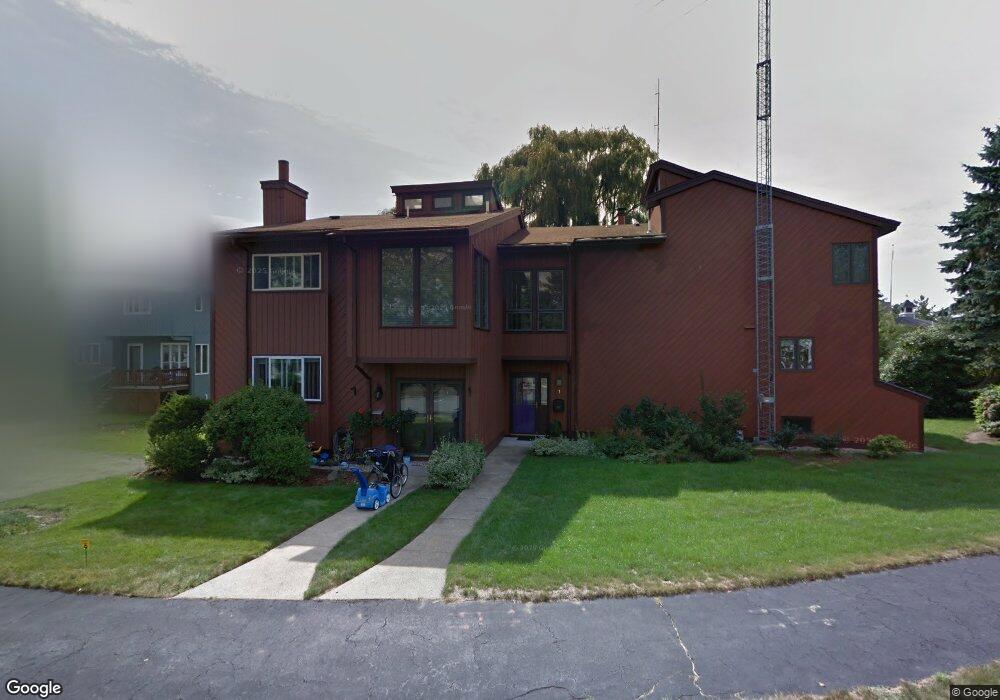 3 Sutton Place, Swampscott, MA 01907 - photo 1