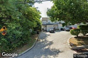 219 Flinthill Rd, Bridgeport, PA 19405